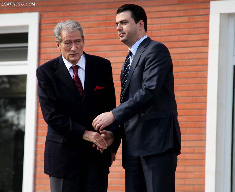 DF3162C9-5519-429F-BCFD-09D901C0D127