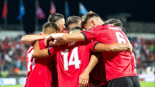 5B546453-BD80-4747-A4CD-4E3D0623C2A8