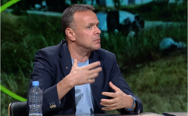 7A82C90D-8096-4A6D-BA51-0A3AC55AE4BE