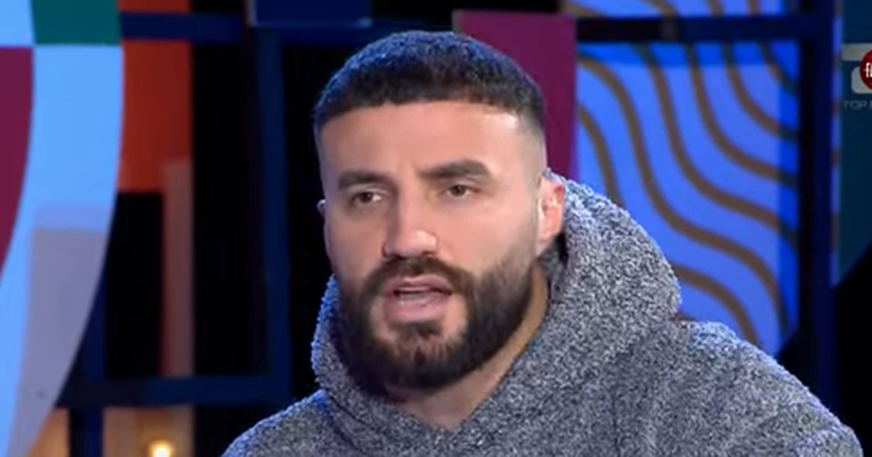 E9C30F7F-1C29-45C6-8E9D-C5AE89CF2283