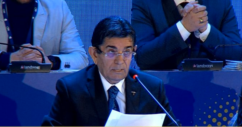 F1F0959F-F5D0-45F5-A9DA-0C0E6018FB0D