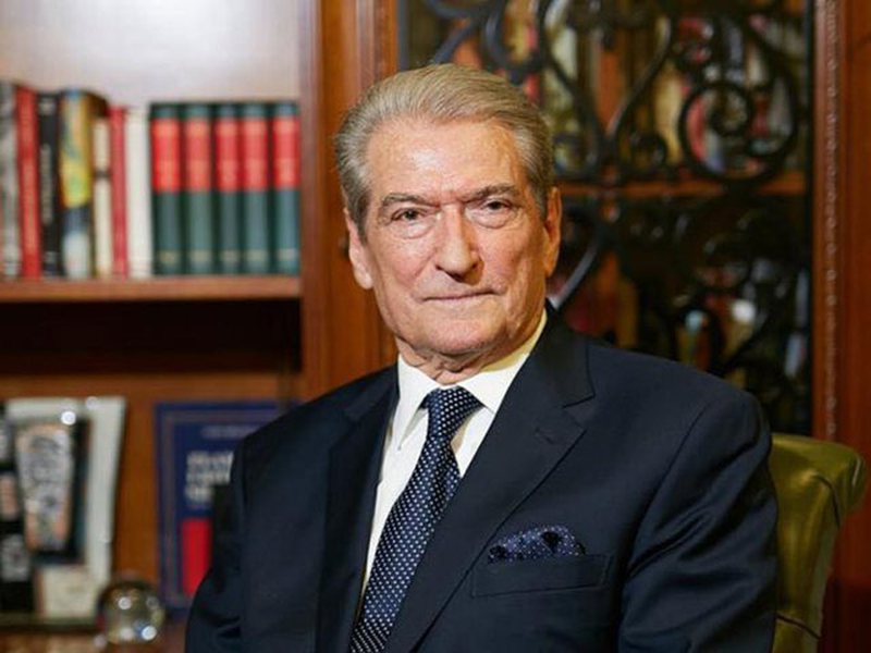 F9731C6B-DA30-49BB-BB29-017819E40B32