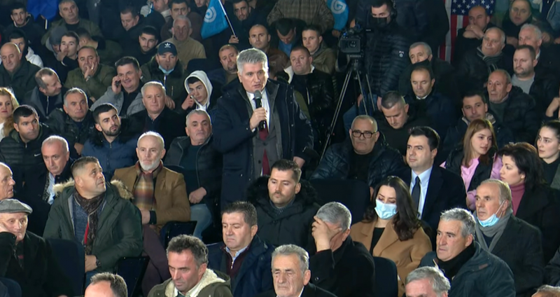 1517F2EF-3328-4920-8A83-E4CE2E018ED3