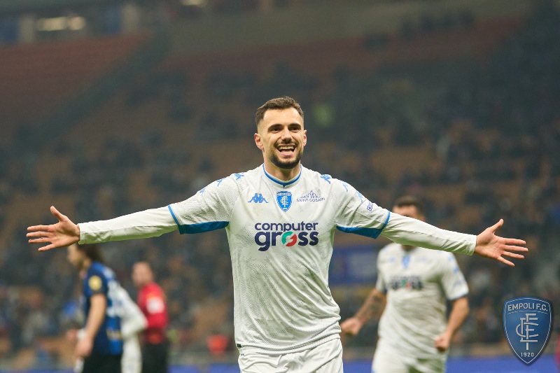 4269B610-22F0-4C07-AB59-14F6BAB7A796