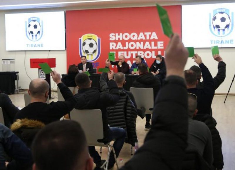 7EE93421-5F53-4F04-B204-0554A2E97780