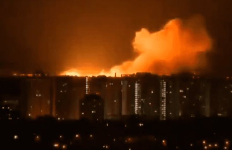 0DE32417-30B7-44F5-A3A9-4D76A0A3E558