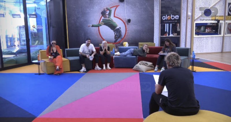 85A03756-E933-4B99-BCF8-BD0D04C5DB3F