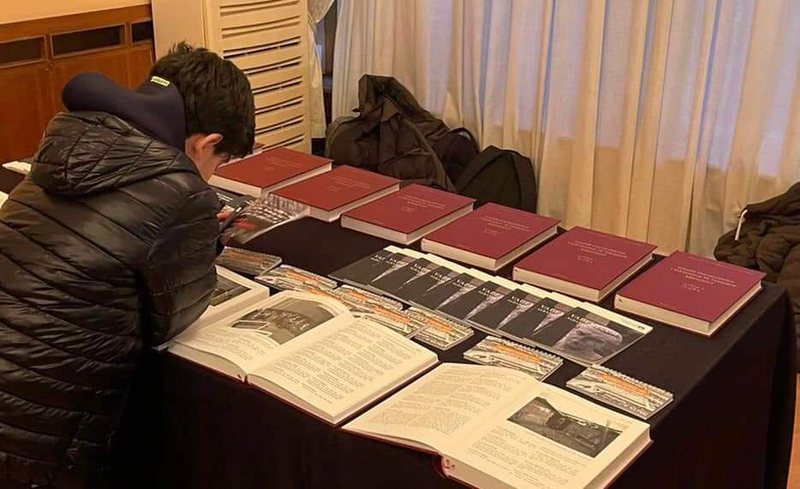 88D525D3-FE2C-477C-B6A0-BC893CFBD7D2