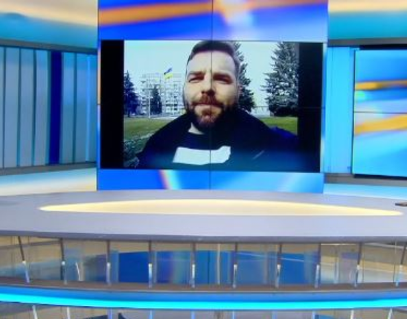 97EC2350-4F9E-43CD-AB69-BB78D6DB1F2C