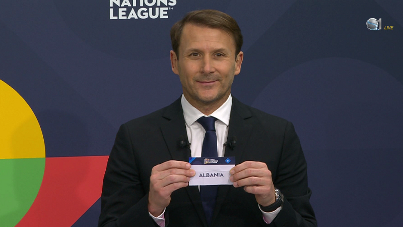 9ABF1B76-08AC-4156-B7EA-A814B25482D6