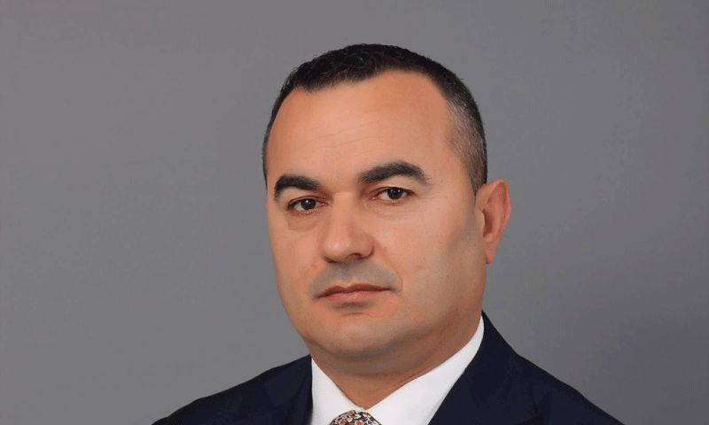 0376B837-B5FE-4BAA-8449-EFF128CDBFB5