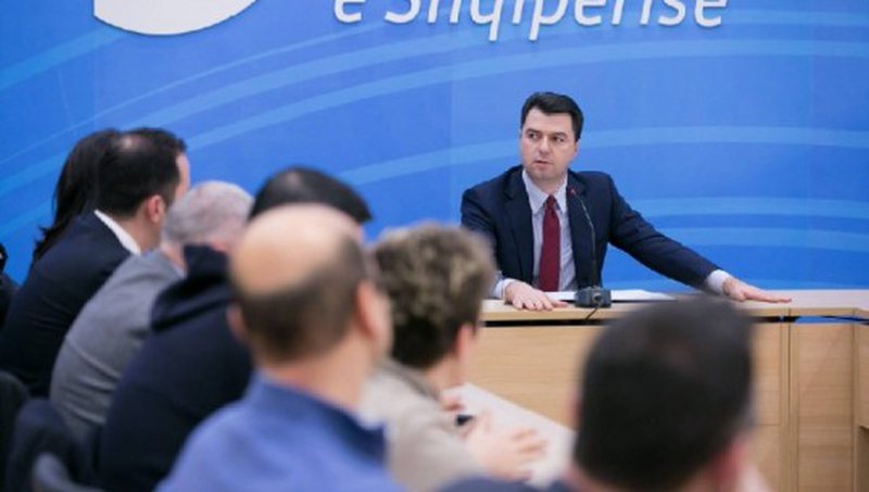 5A2FA1CA-ADE2-4626-BC76-22E8FEE44E03