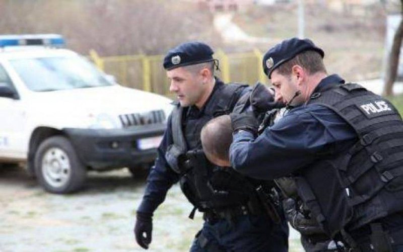 72AB7999-C967-4BEF-B8E3-A535F653284B