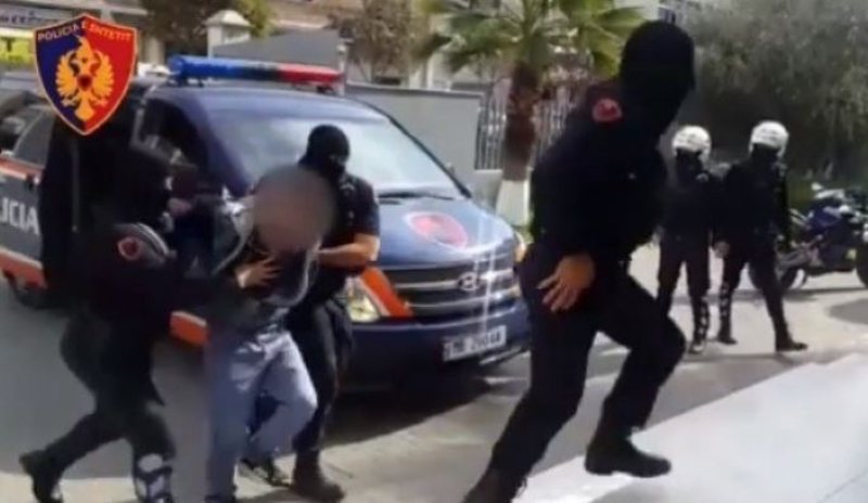 EE48E5FB-862B-46D0-8EDE-6455503D701D