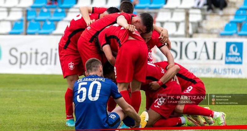 0553FAAF-F82C-4C64-BE2F-42C5EE48C174