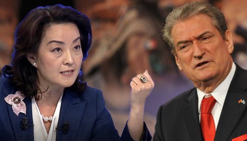 4D9CDAA6-E736-4851-9056-A40B98B07AA7