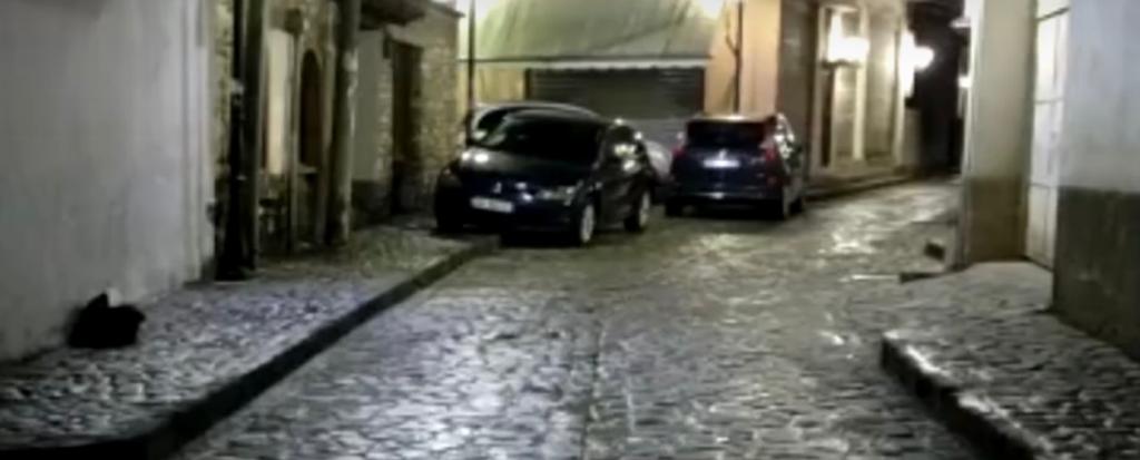 50F9BA53-2738-4A87-8DBF-C8407E95737D