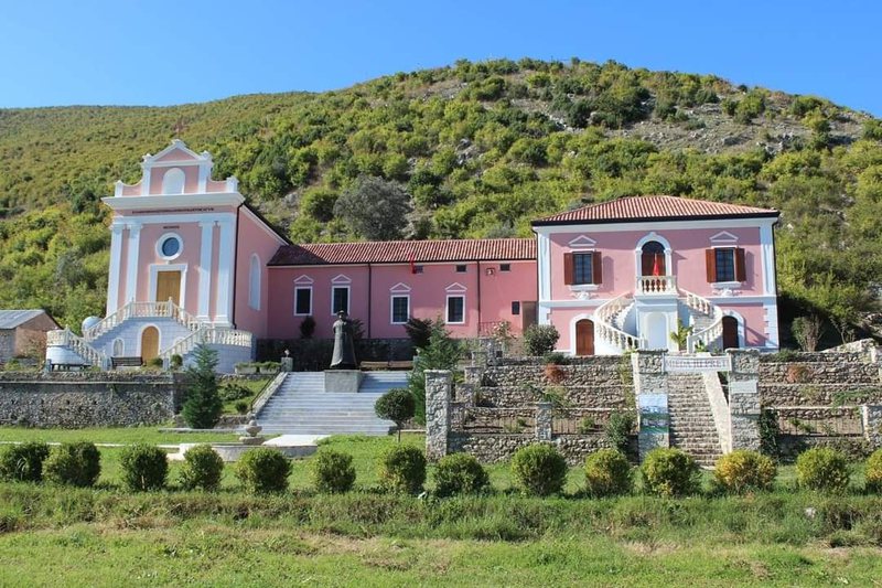 677DF0B3-841D-465A-B48E-100D2F3068F7