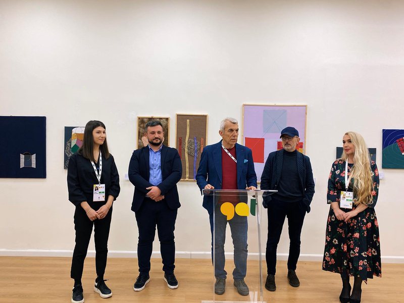 A3F0C8AB-2BC3-4916-A51F-D9C4CF3A6310