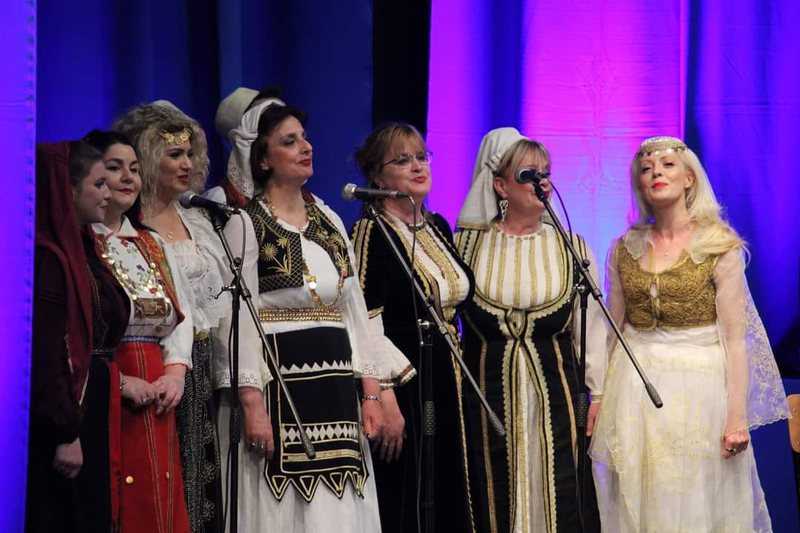 C0E968D6-ED4B-47DC-9738-02D8C2DD82E0