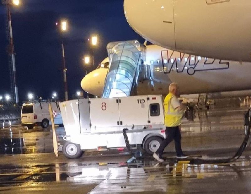 2FB3FBC5-E07D-4378-855E-367DE8BD712D