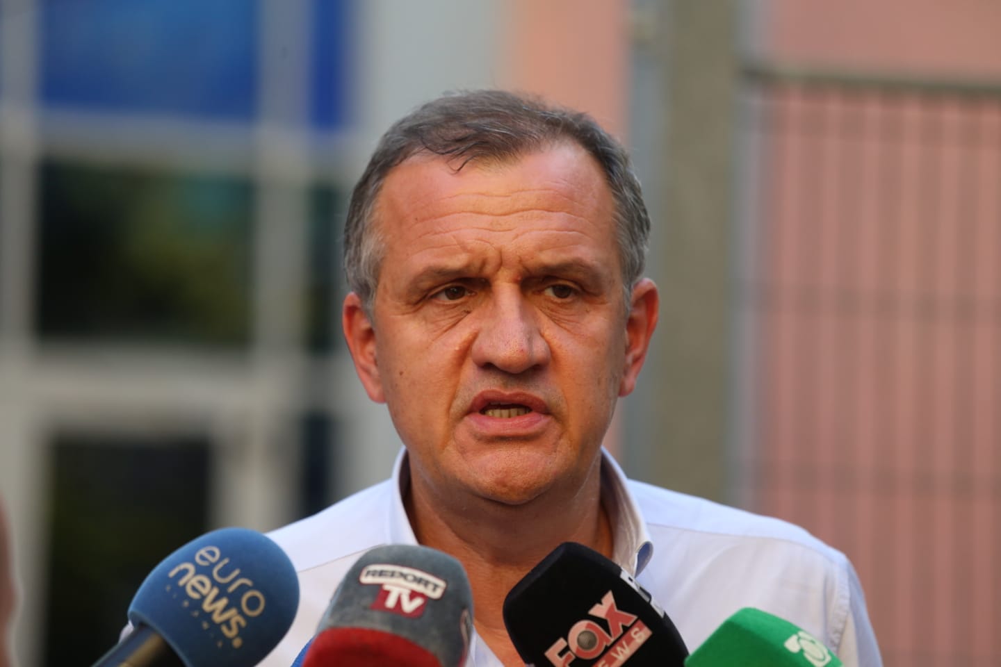 3411EF5D-2EE8-42B3-9864-0BD96ADDF913