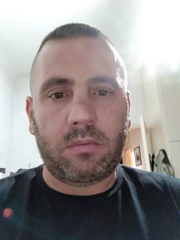 9F723BDF-0395-47E0-B347-1C5E1E7587FC