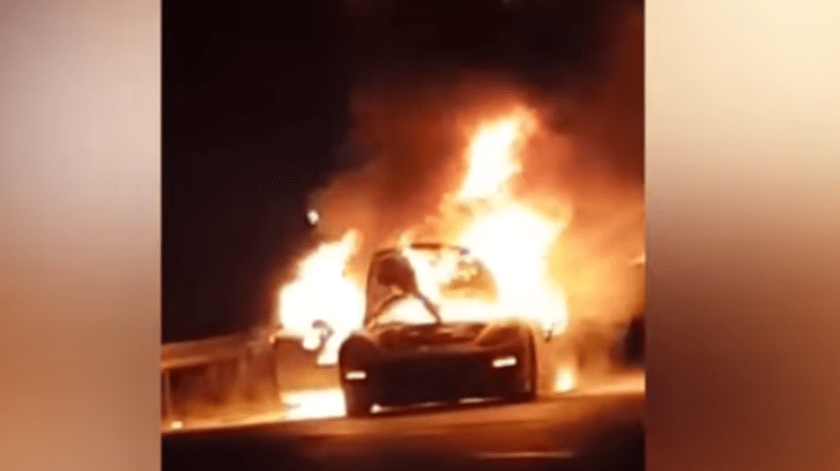 Digjet gjatë natës makina luksoze në Vlorë, policia zbardh me shpejtësi detajet e para (Emri)