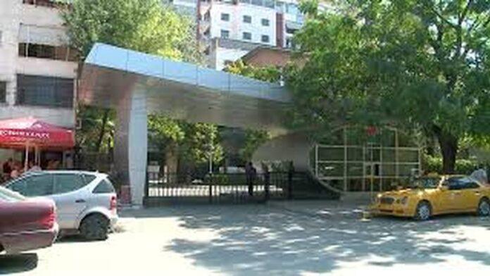 3F089F9F-C69D-4E4E-AEFC-D5175B58264A