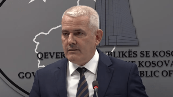 42538731-0B7B-460C-A919-B34D3CCD6D74