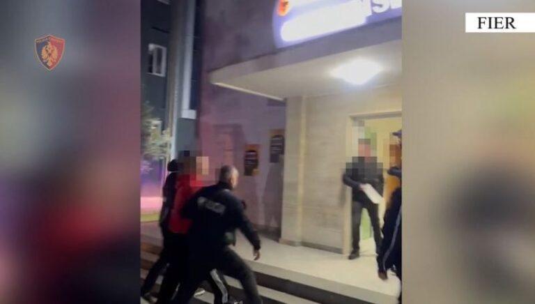 Arma gati për qitje! “Me fishek në fole gati për …”/ Lëvizte me pistoletë, arrestohet i ‘forti’ që ishte i dënuar dy herë për ekzekutim dhe vrasje