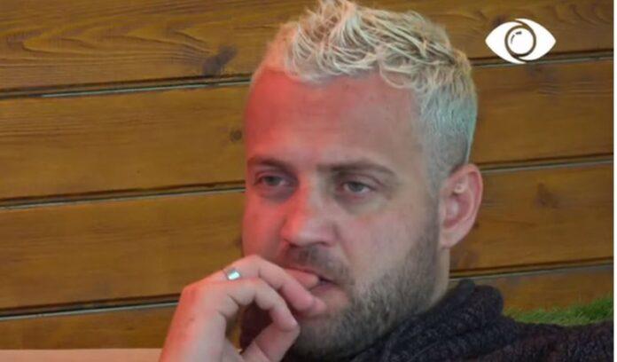 51CE9072-65F5-482E-B14D-B91672900F9B