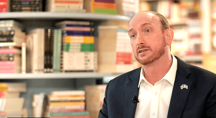 696D5D58-F775-46A0-9496-6583918A7819