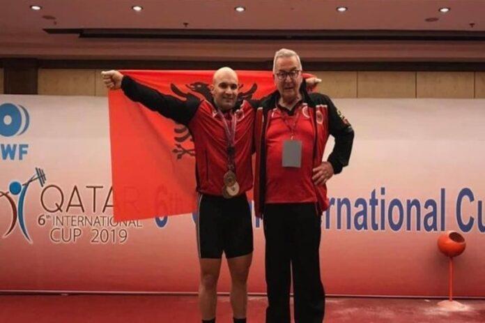 77BB6EBF-B8D8-416E-B9E0-41BCA8F52CB1