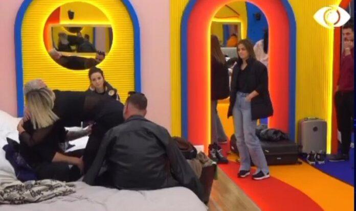 EB915841-2EEA-44AC-A8B0-A85AC099625E