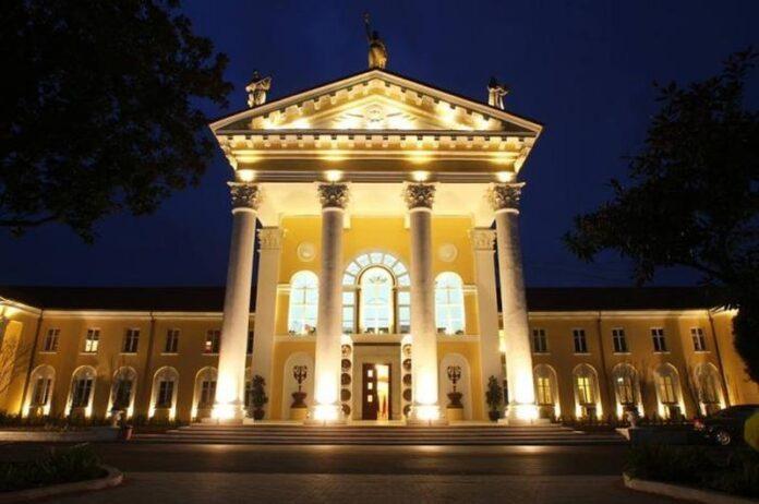 EFFA3541-3BC8-4F55-A7D6-F8ED892BAEE2