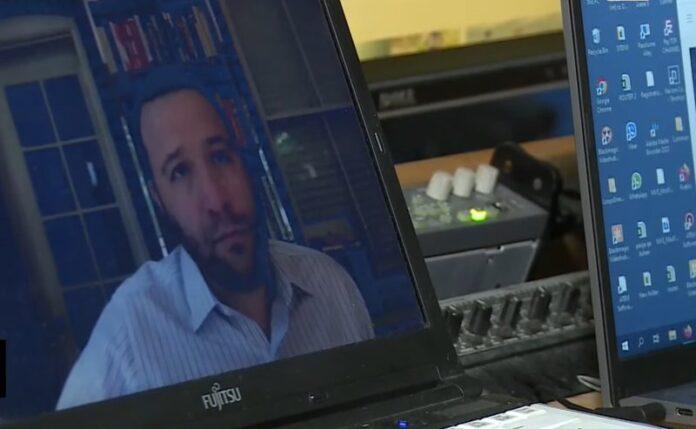 1BF88D6C-323E-46DE-B3A9-43EFE39AF27F