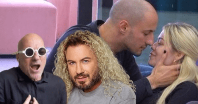 2A1BA147-F484-4BE2-921F-3770F34302EA