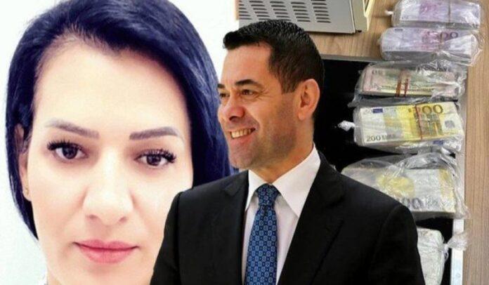 2ACD6490-9900-4E2B-9C13-8FA86D17CF35