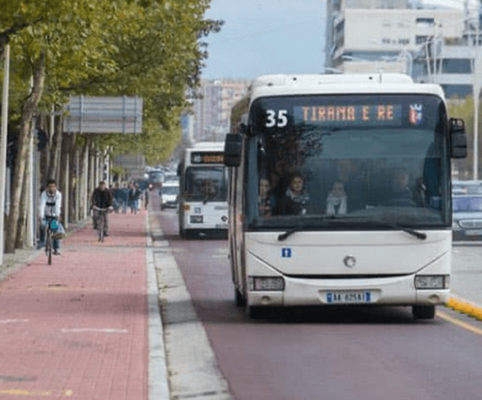 362B7A04-DA41-4441-B592-E965B786506E