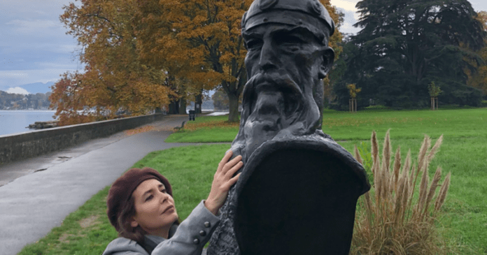 4863A51E-C86D-492F-8A6D-F66BA39393AA