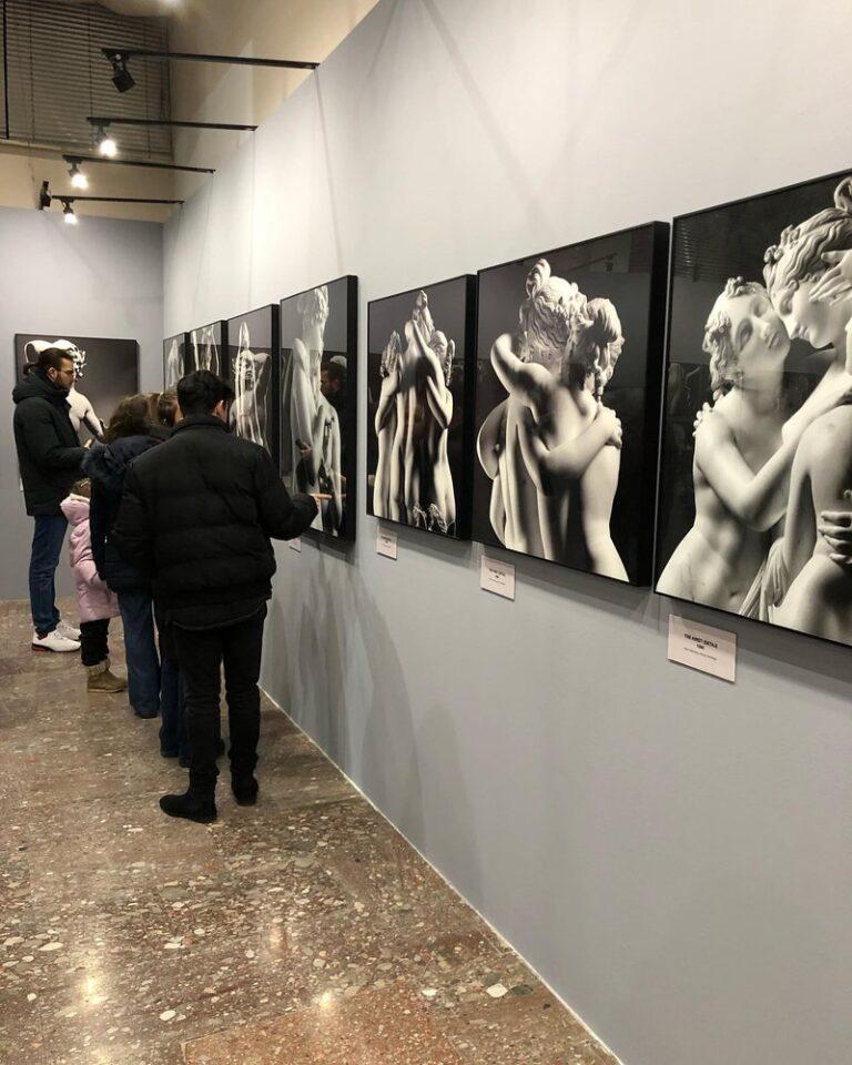 Ekspozita fotografike “Bukuri e përjetshme”, që bashkon dy artistë italianë