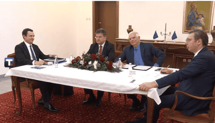 9BFC0BA2-8AC3-4AE6-841B-4C30A9B260EF