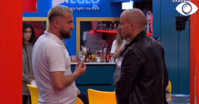 D354F872-2996-4486-A402-DF31D81EFDD1