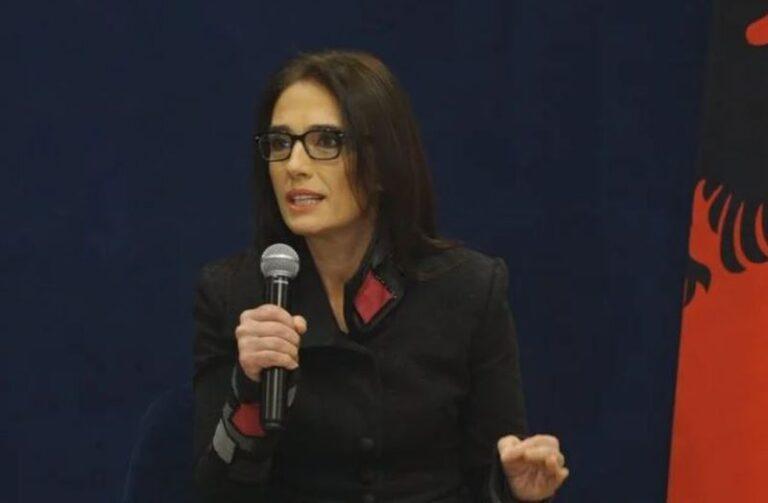 Ermonela Jaho lë sallat botërore për të dhënë mësim në Shqipëri dhe përballet me zhgënjimin në auditoret e universitetit