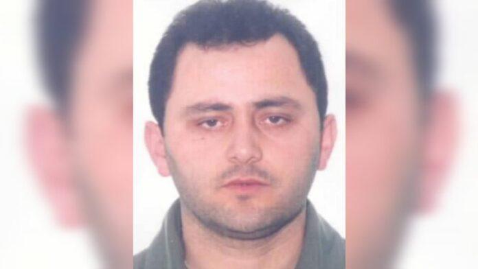 FDCCBD87-A09C-4364-AC19-94F65D937919