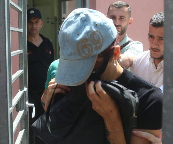 7A509E9C-CD75-4D31-B094-0C5EA7BFD0C9