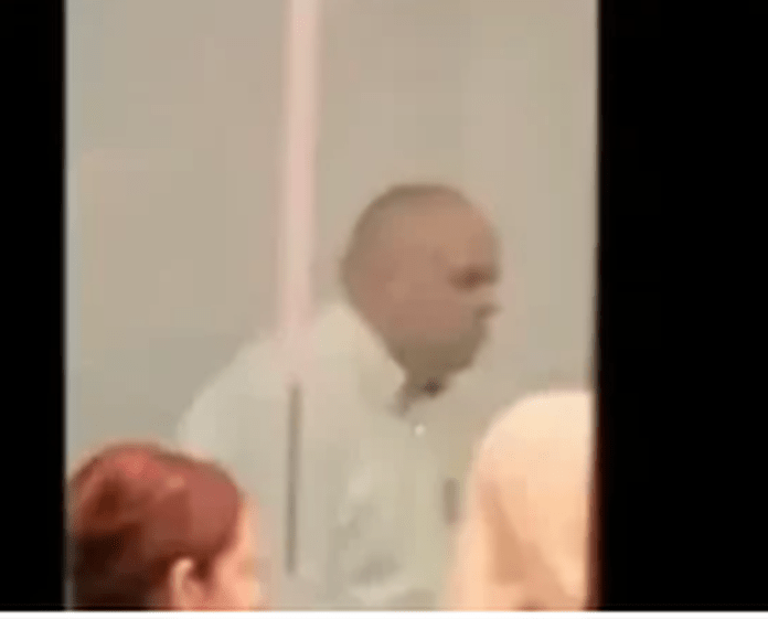 A15C8279-5BAA-4BA0-9968-5AD319503C84