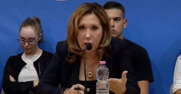 B89E9791-1362-47AB-B106-55154EE77726