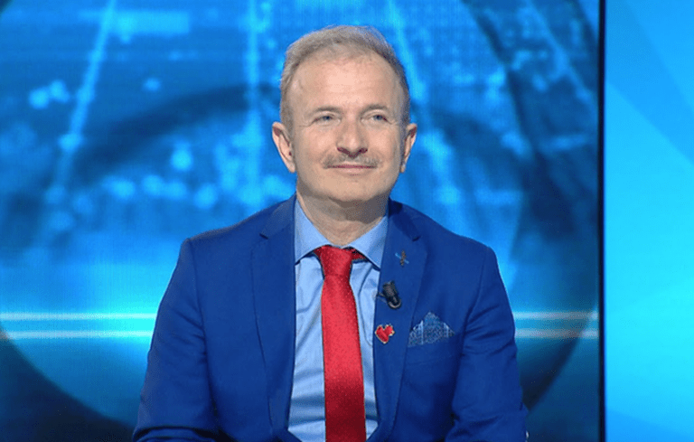 Eksperti i ekonomisë Fatos Çoçoli tregon se kush përfiton nga pensionistët pas miratimit të koeficientit të…